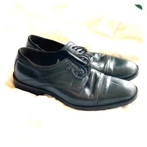 Johnston & Murphy Larsey Oxford Shoe